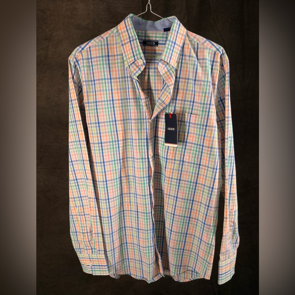 Izod Men's Pastel Plaid Button Down Shirt